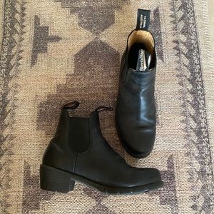 Blundstone Heeled Boots - Black Leather